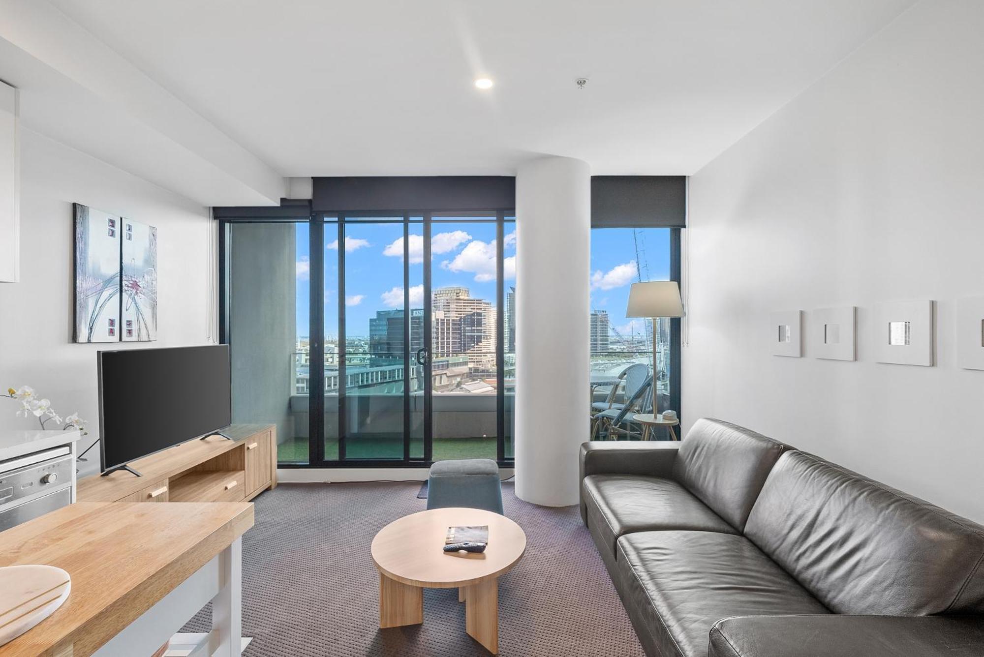 Resort Style Living Yarra Wharf Melbourne Exterior photo