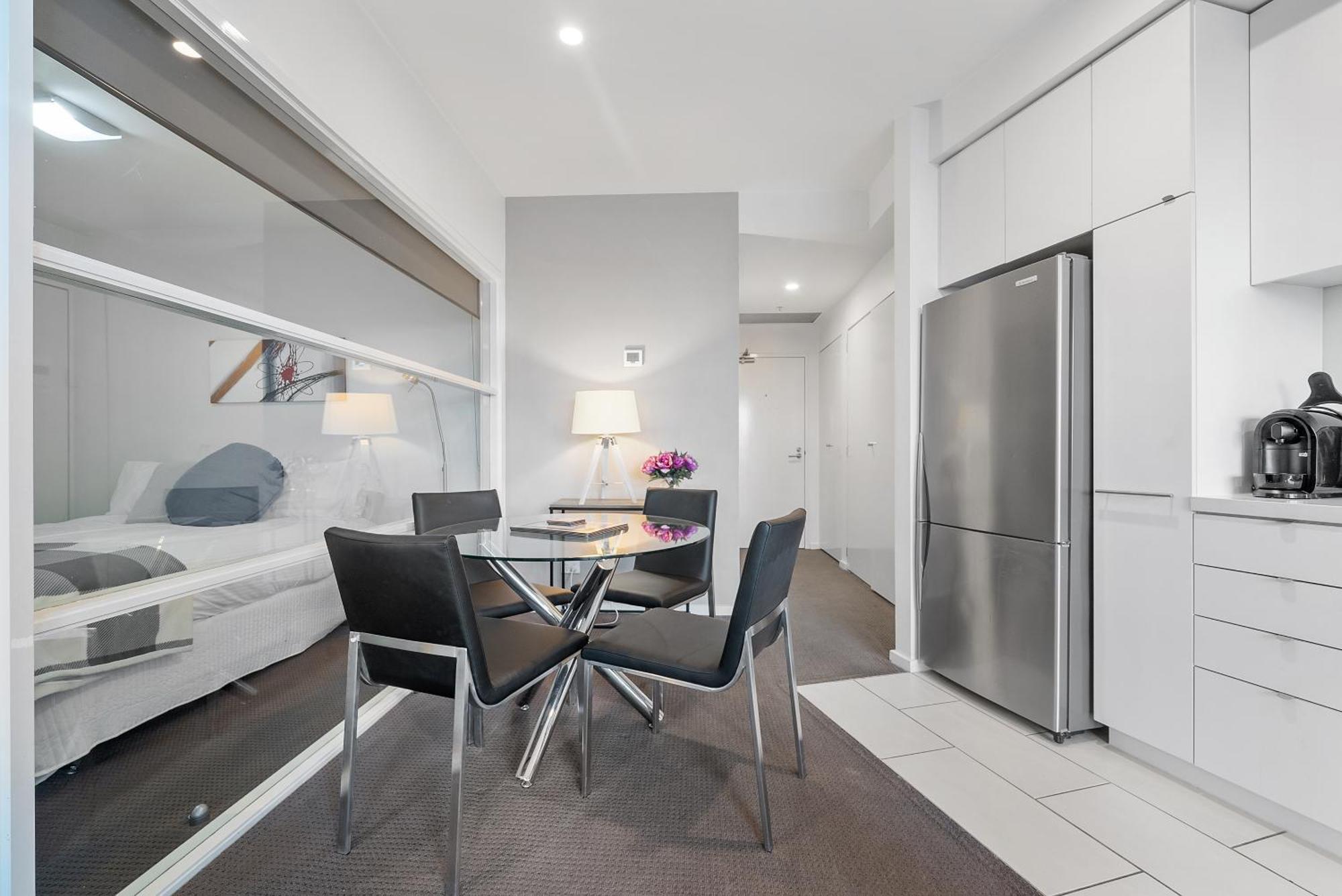 Resort Style Living Yarra Wharf Melbourne Exterior photo