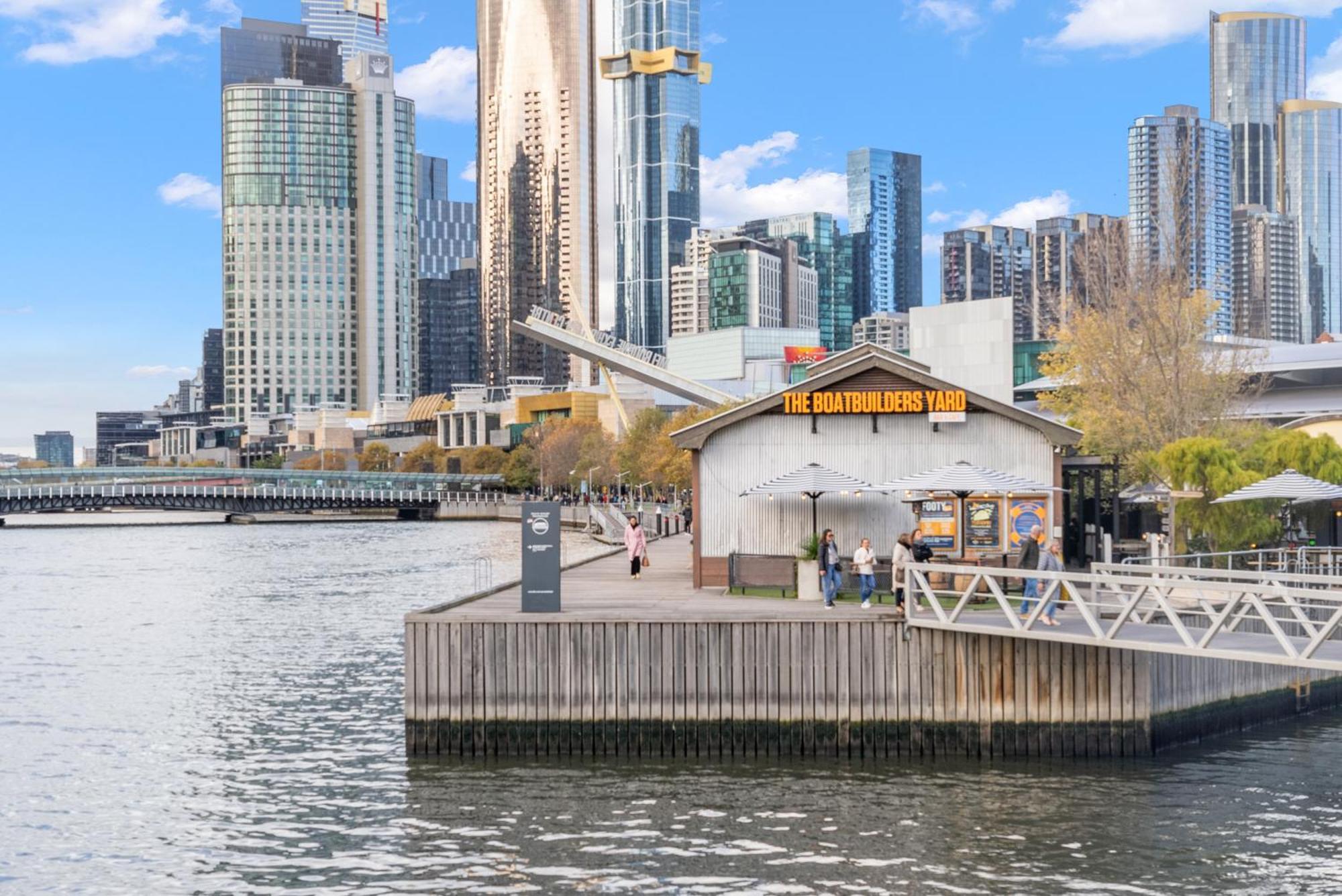 Resort Style Living Yarra Wharf Melbourne Exterior photo